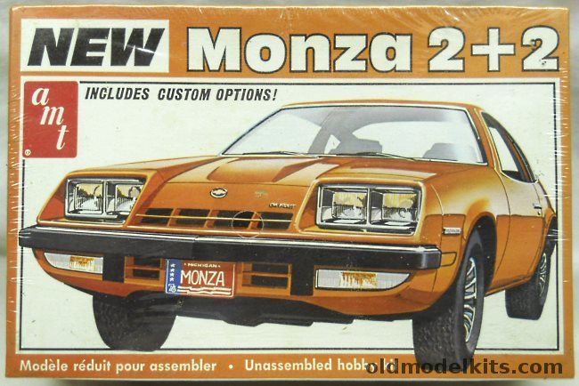 AMT 1/25 1976 Chevrolet Monza 2+2 - Stock or Custom, T469 plastic model kit